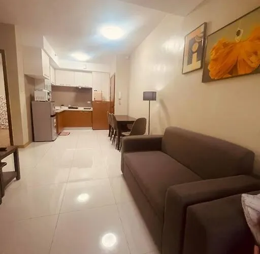 2br-t31807 Sunshine100 Pool Billiard 70 Inches Tv Karaoke Apartment