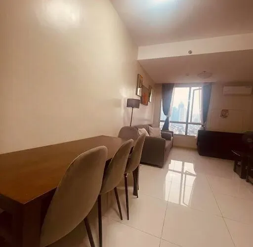 Apartment 2br-t31807 Sunshine100 Pool Billiard 70 Inches Tv Karaoke Manila