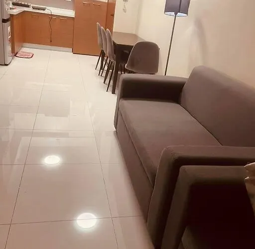 Apartment 2br-t31807 Sunshine100 Pool Billiard 70 Inches Tv Karaoke Manila