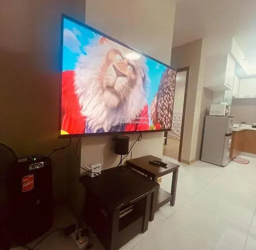 2br-t31807 Sunshine100 Pool Billiard 70 Inches Tv Karaoke Apartment *